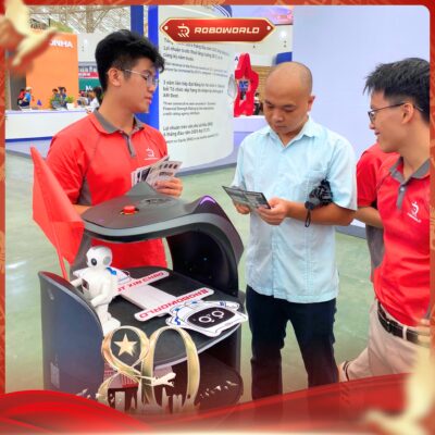 Robot tại sự kiện