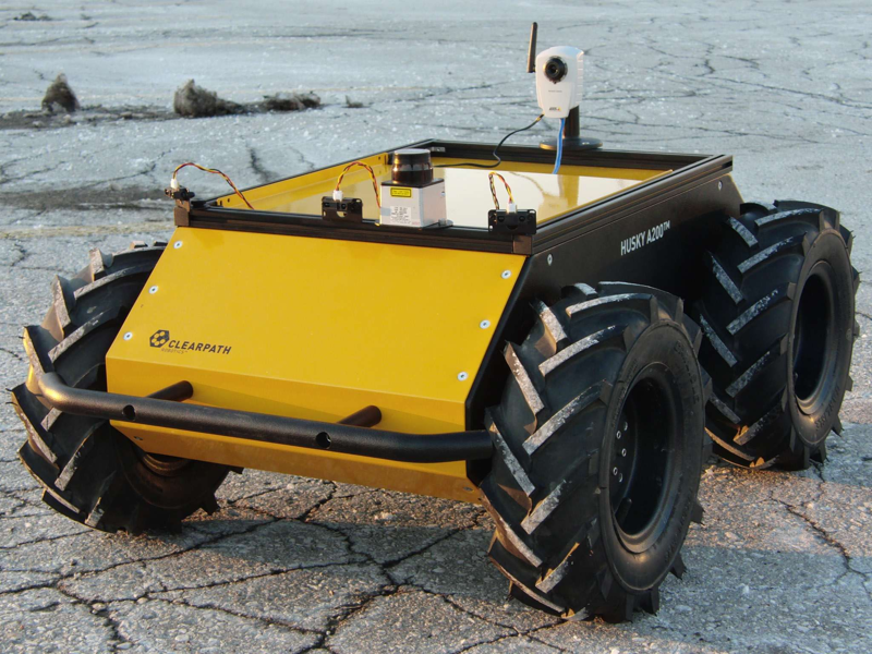 Robot logistics hỗ trợ vận chuyển nông sản nhanh chóng, giảm sức lao động thủ công