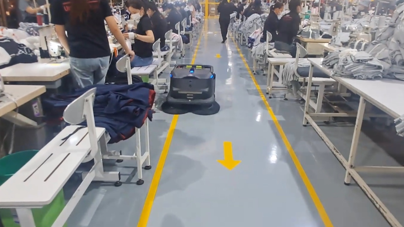 Robot vệ sinh công nghiệp PUDU MT1 vận hành thực tế