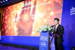 Phó Chủ tịch SHB Đỗ Quang Vinh phát biểu về đầu tư công nghệ AI tại VAIC 2026