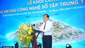 Đại biểu phát biểu tại lễ khởi công khu công nghệ số Yên Bình Thái Nguyên