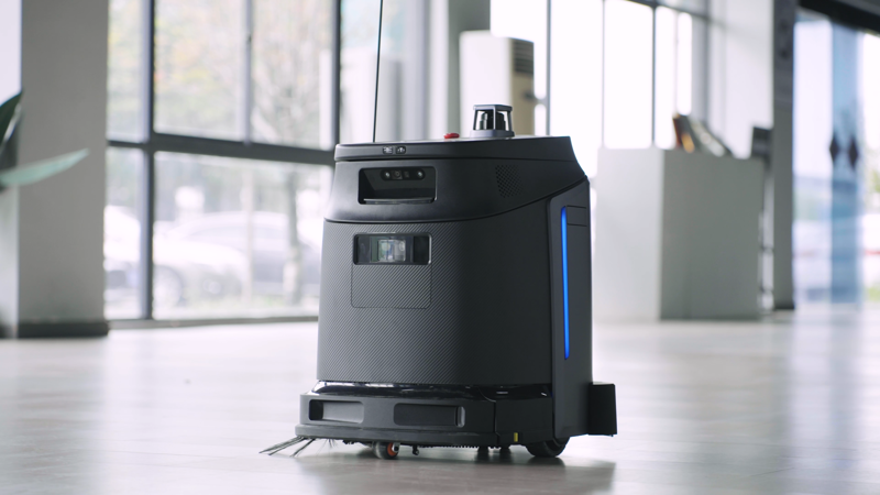 Robot lau sàn công nghiệp Gausium Phantas