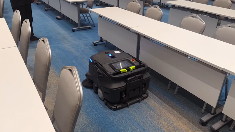 Robot lau sàn công nghiệp Pudu MT1 VAC