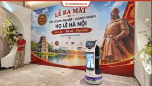 Robot phục vụ BellaBot Pro của Roboworld tại Gala Hội Doanh nghiệp họ Lê Hà Nội