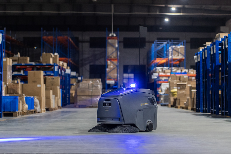 Robot lau sàn công nghiệp Gausium Beetle